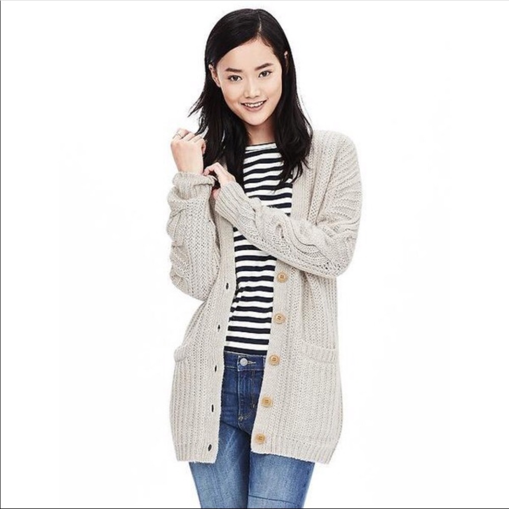 Banana Republic cable knit sleeve sweater cardigan